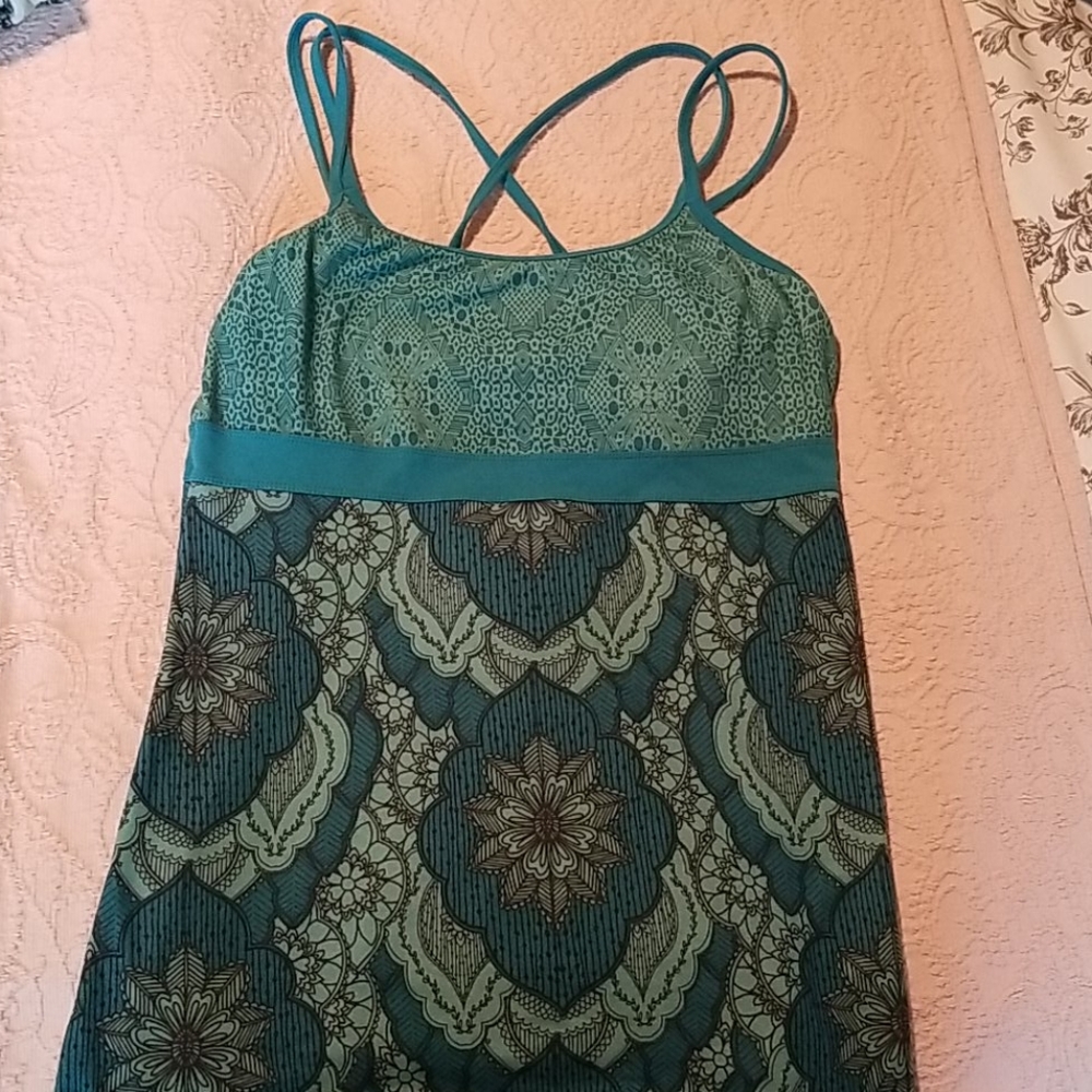 Prana Yoga Tank Size Large